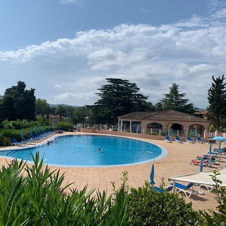 Appartement Grimaud Bord De Mer Exterior photo